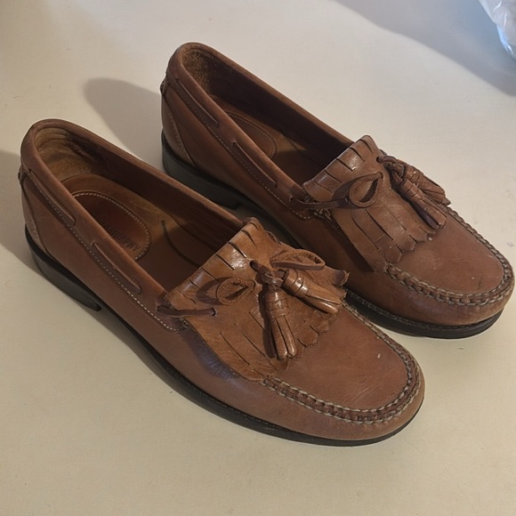 Brown Leather Tassel Loafers - Picture 2 of 10